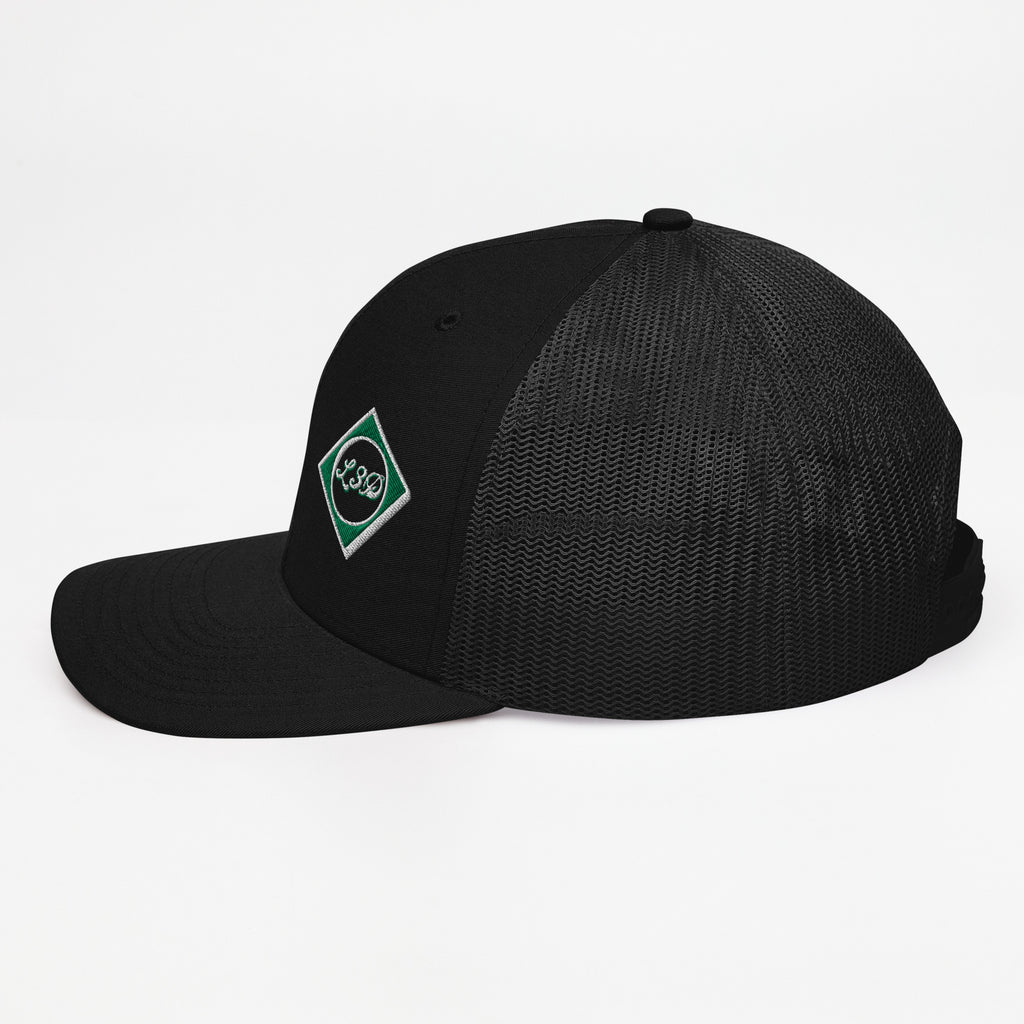 L3D_CUSTOM COLOR LOGO Trucker Cap